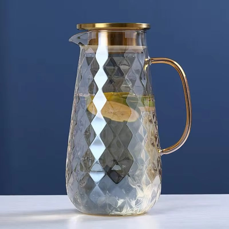 54Oz Handcrafted Glass Pitcher w/lid